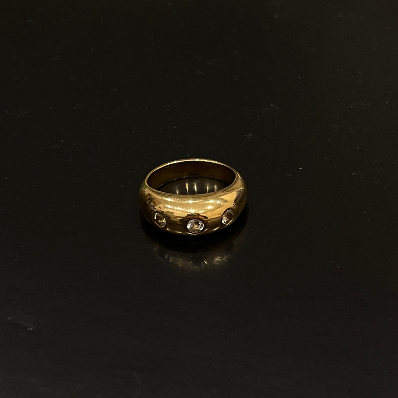 Stoned Kiputo Ring
